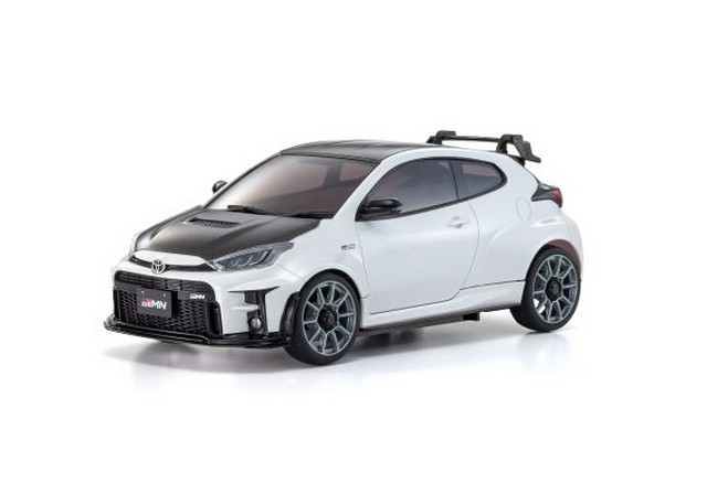 Kyosho 32640PW - AWD Toyota GRMN Yaris Circuit Package White (MA020-KT531P)