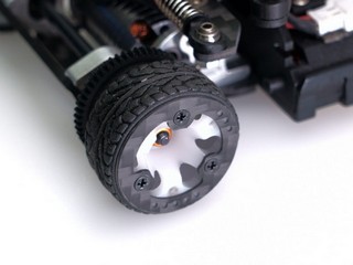 PN Racing Mini-Z Carbon Slip Rings 22.0mm for MR2085 Wheel