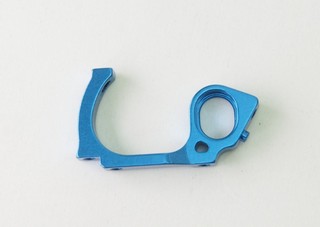 PN Racing Mini-Z V5 LCG Motor Mount Left Side Plate (Blue)