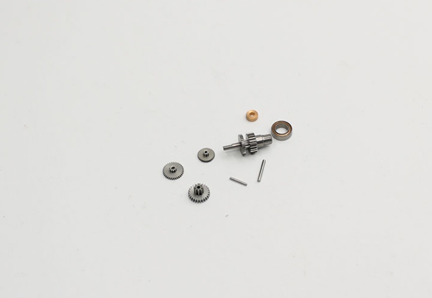 Reflex Racing RRE007-1 Servo Replacement Gear Set with Pins and Bearing